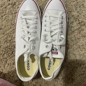 Converse Low Tops White